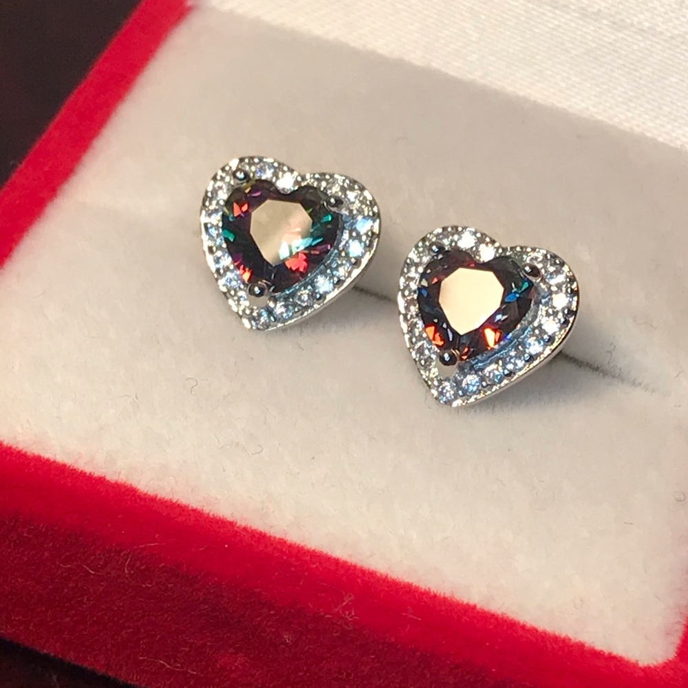 CZ Brilliant Heart Post Earrings - Rainbow Purple - Picture 4 of 5